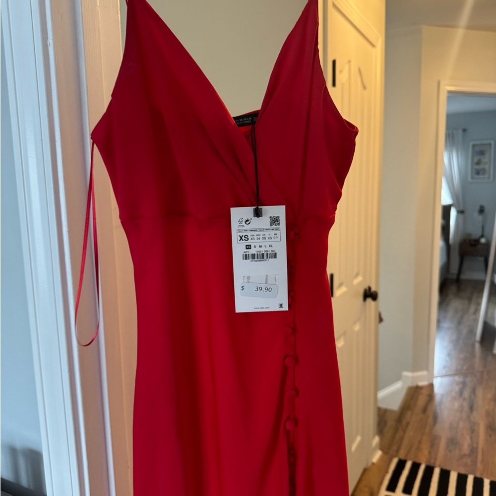 Zara red dress / maxi midi fit, size xs